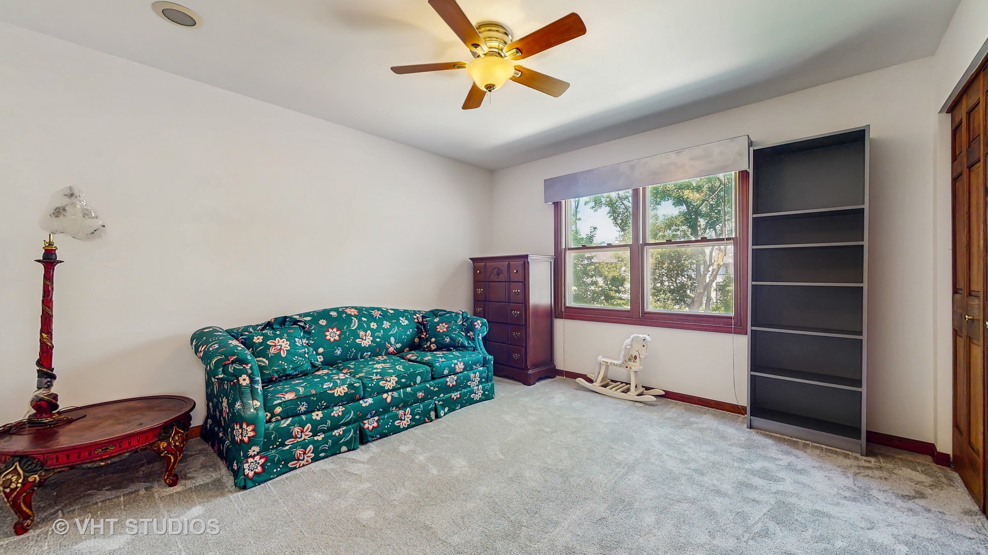 1012 Hobson Drive, Buffalo Grove, IL 60089
