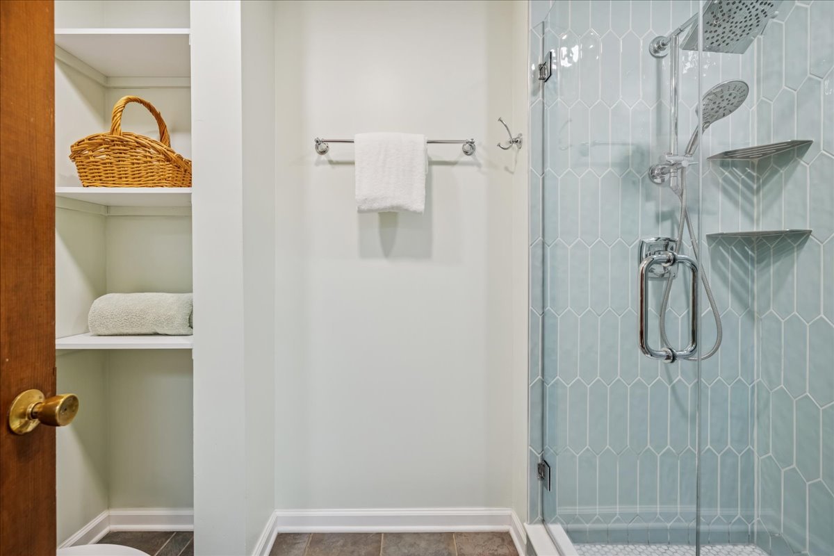 1012 Hobson Drive, Buffalo Grove, IL 60089