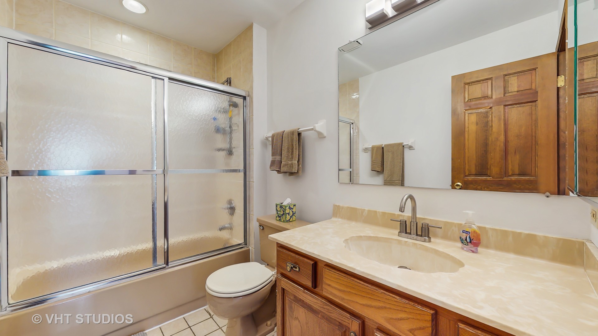 1012 Hobson Drive, Buffalo Grove, IL 60089