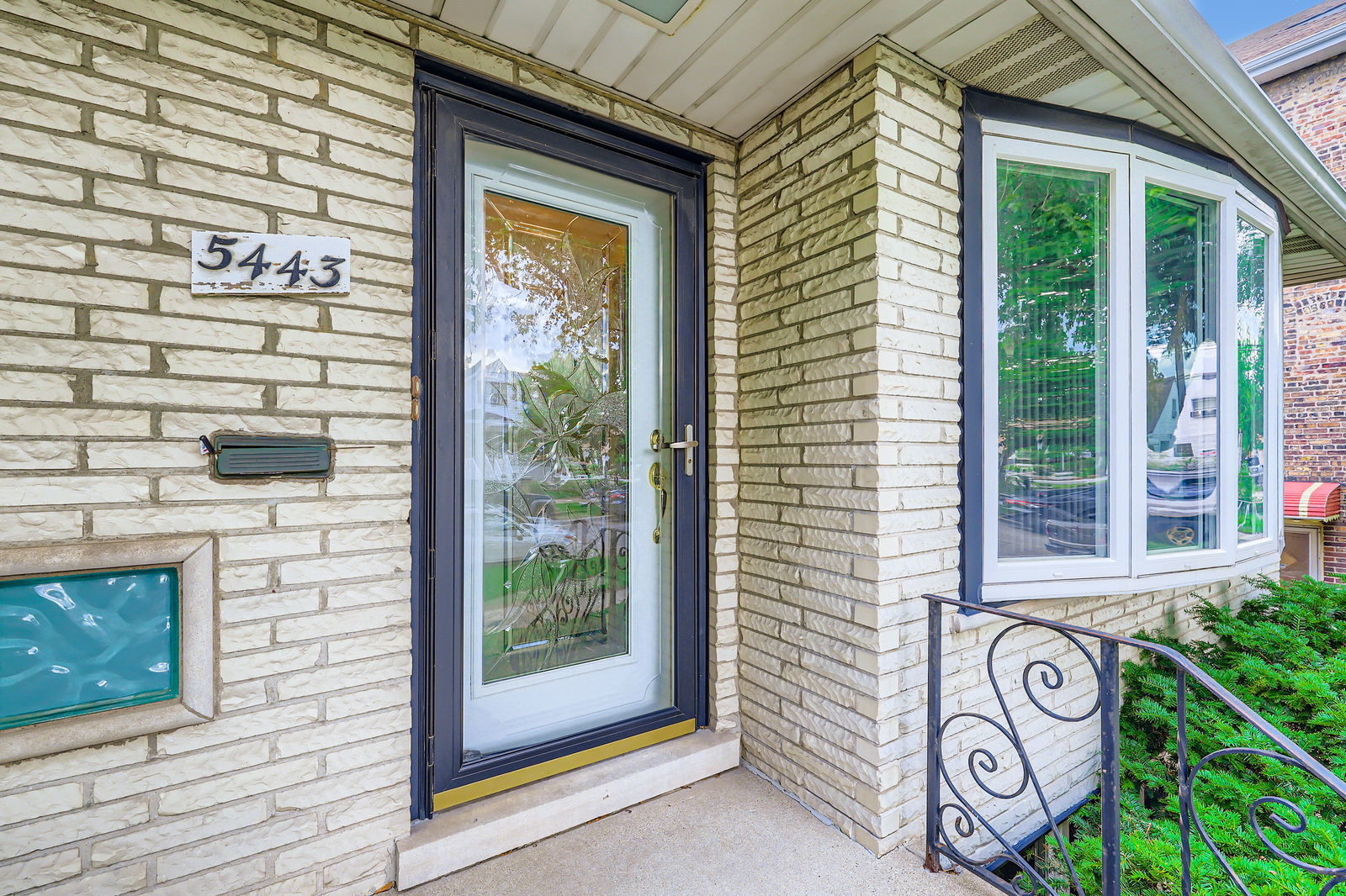 5443 S Nottingham Avenue, Chicago, IL 60638