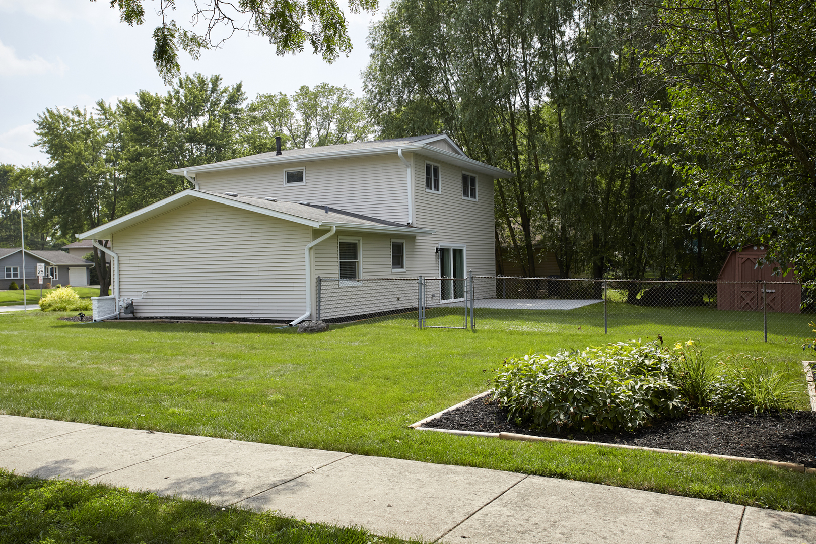 502 Hingham Lane, Schaumburg, IL 60193