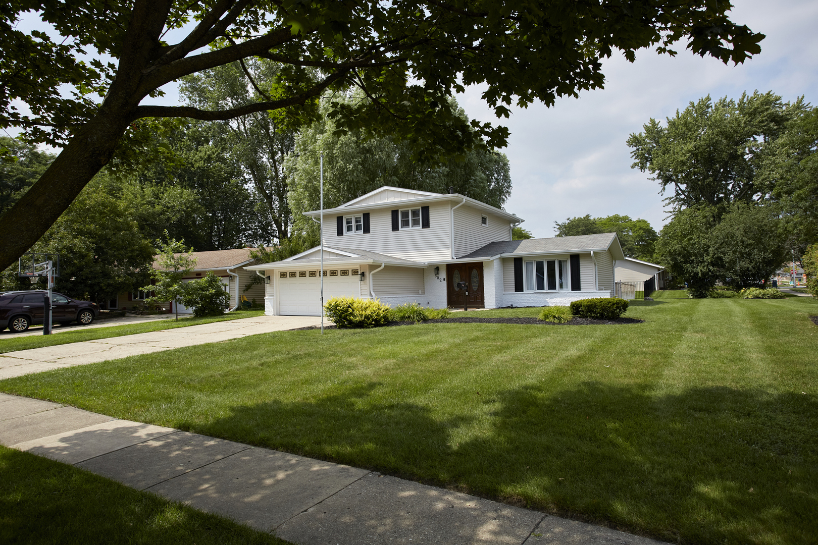 502 Hingham Lane, Schaumburg, IL 60193