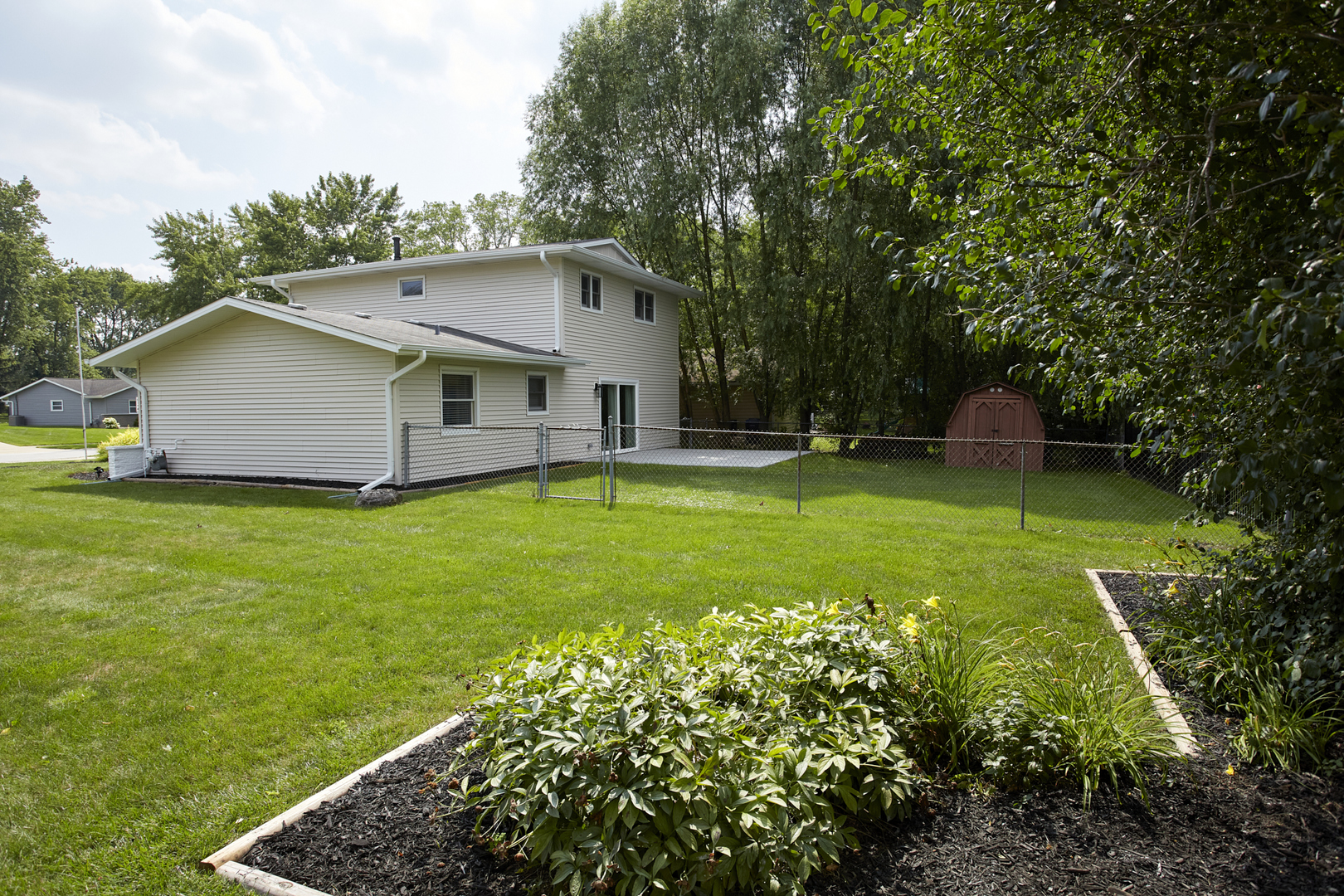502 Hingham Lane, Schaumburg, IL 60193
