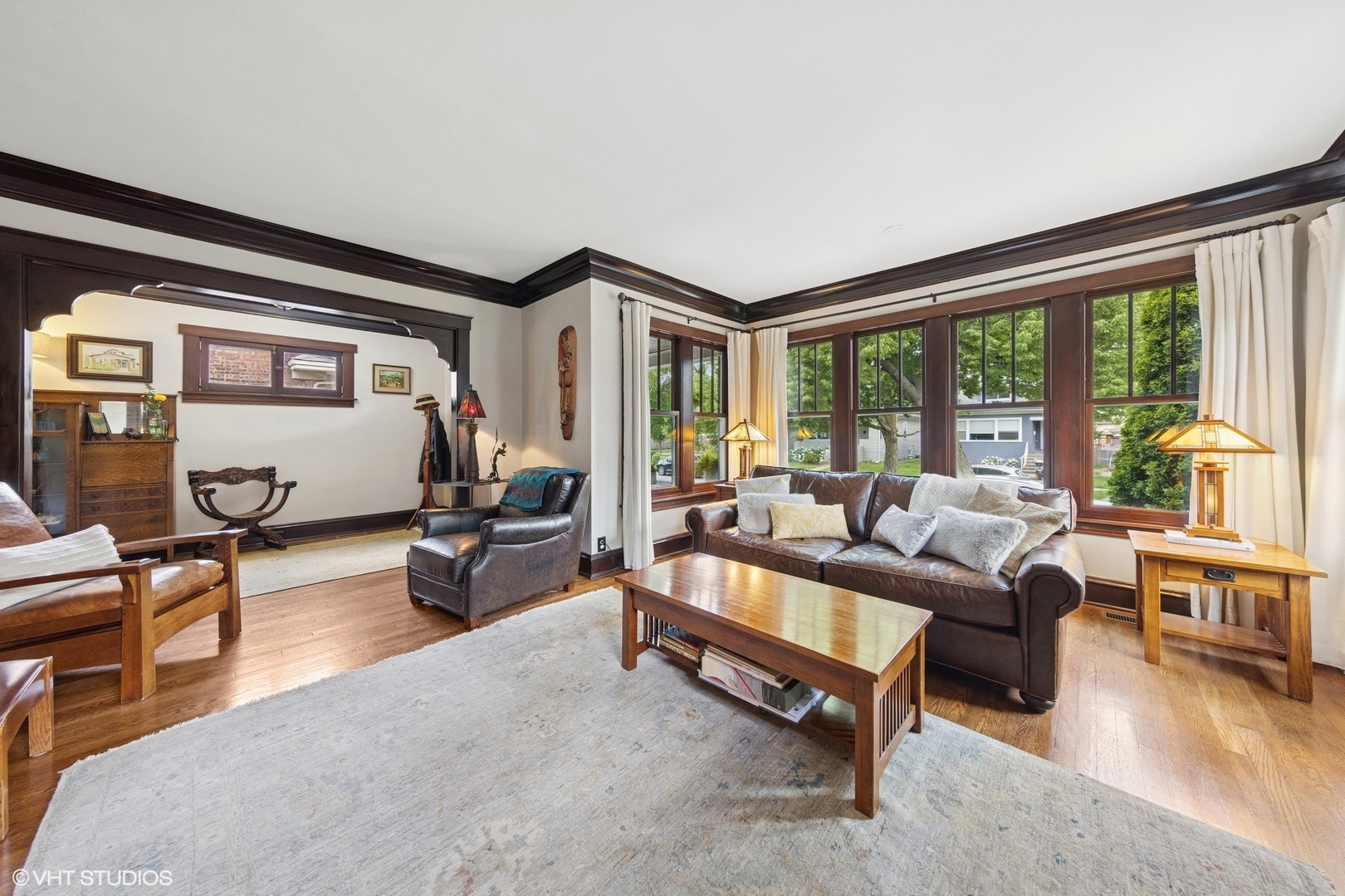 538 S HUMPHREY Avenue, Oak Park, IL 60304