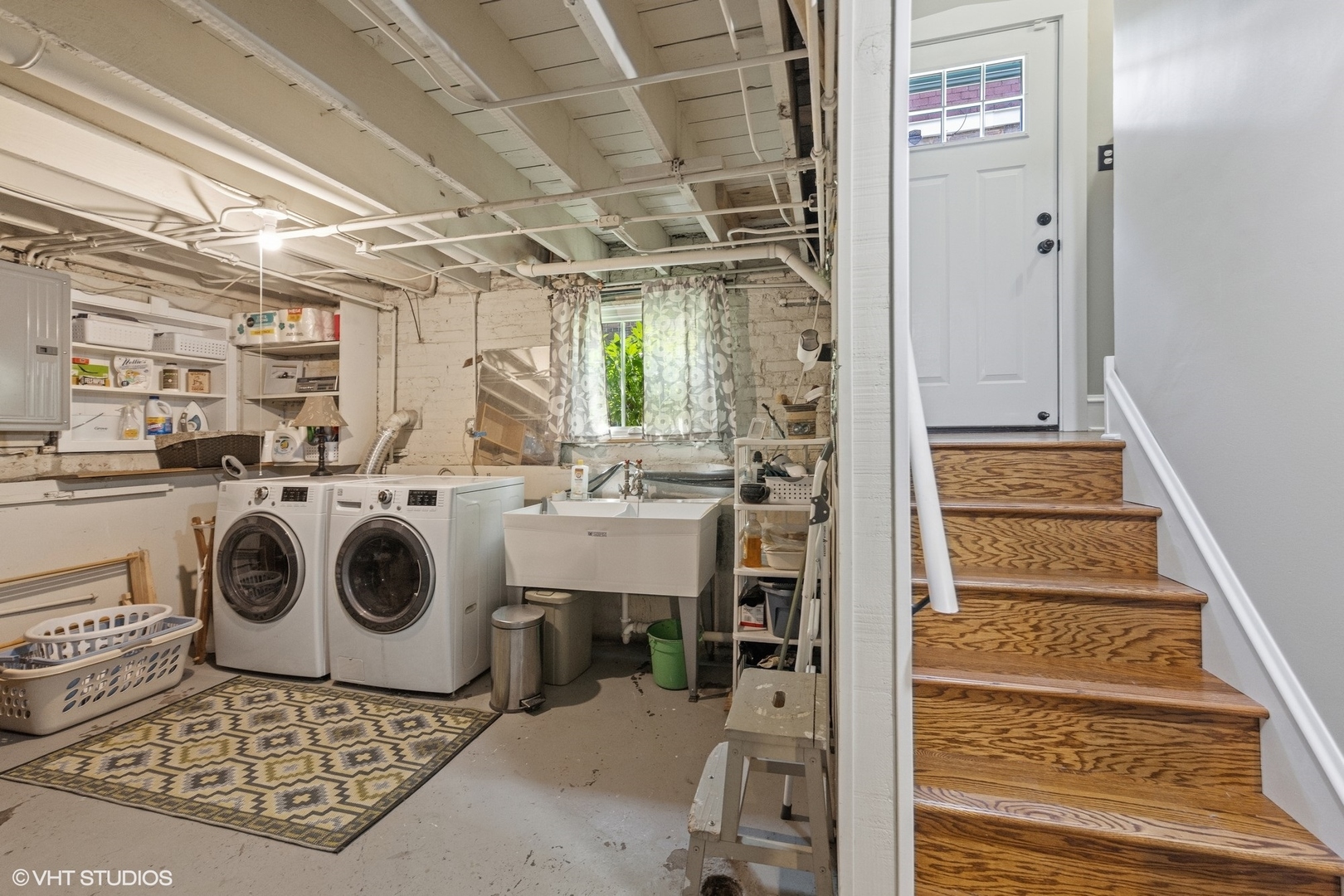 538 S HUMPHREY Avenue, Oak Park, IL 60304