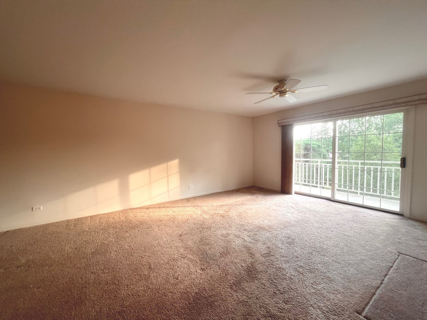 126 Day Street #307, Bloomingdale, IL 60108