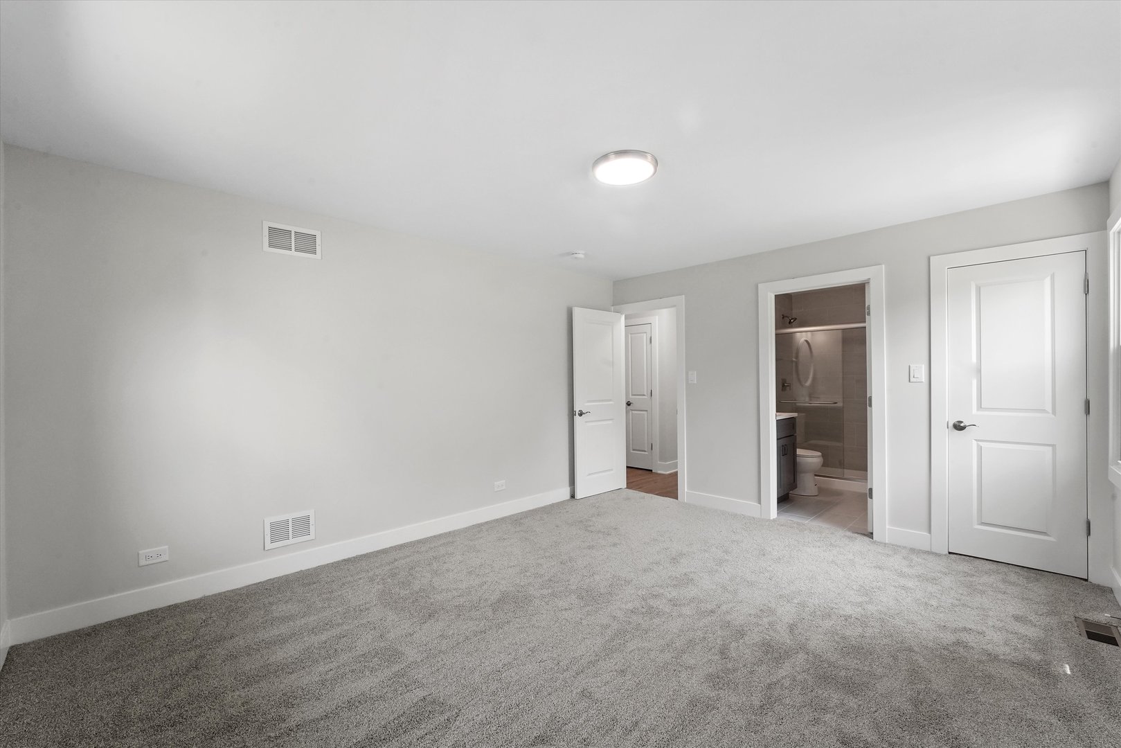 9418 S 87th Avenue, Hickory Hills, IL 60457