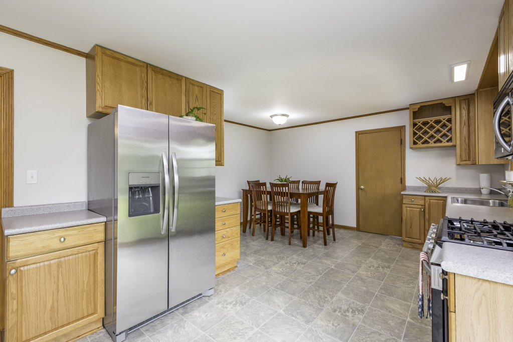 22271 W Terry Drive, Lake Villa, IL 60046