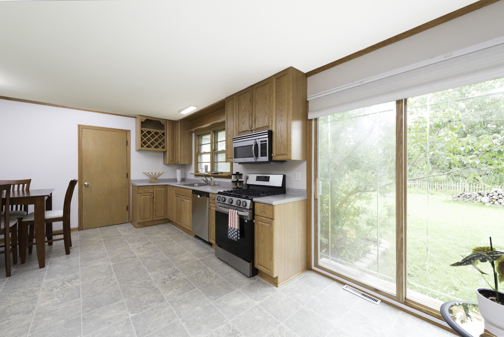 22271 W Terry Drive, Lake Villa, IL 60046