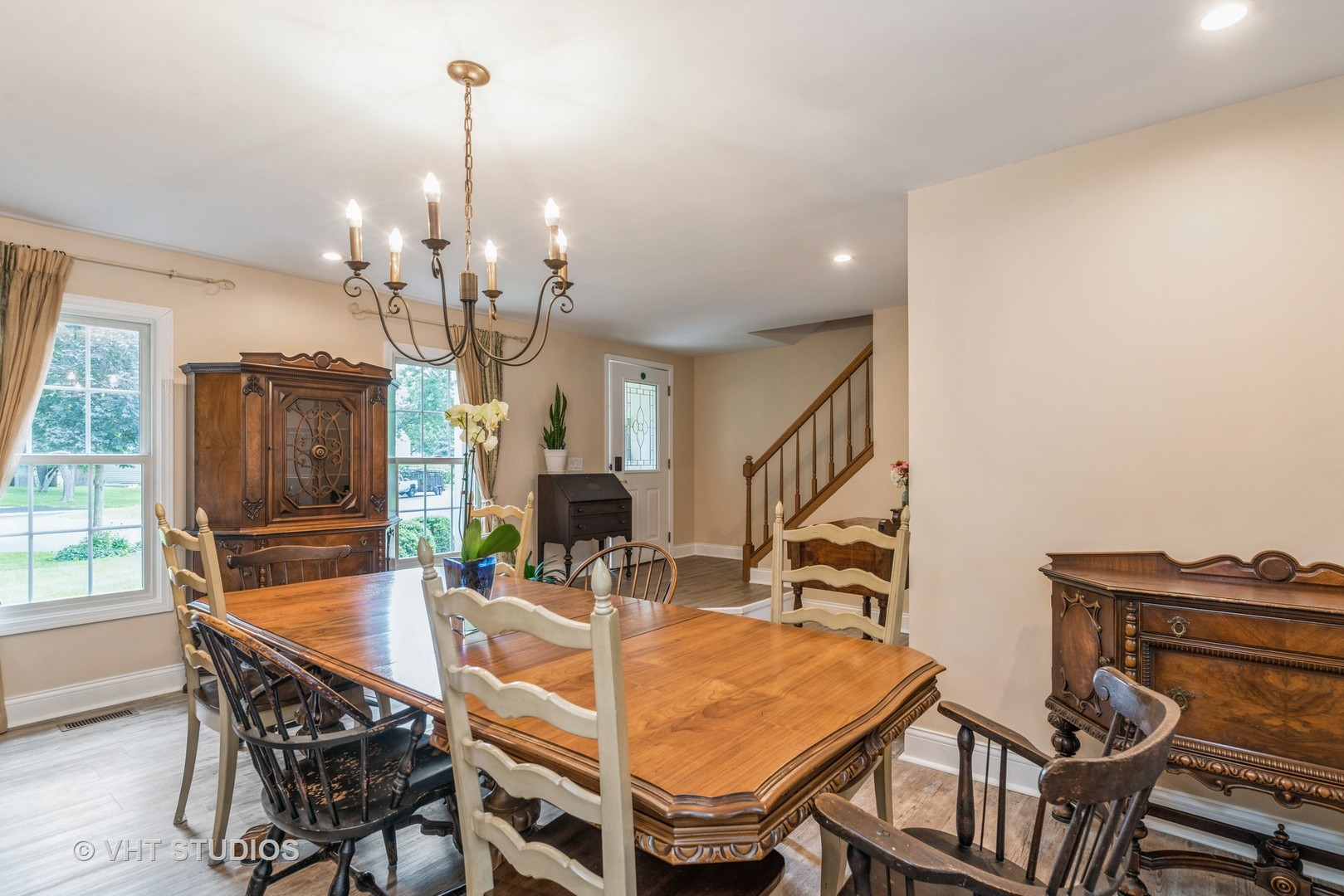 5633 Barnwood Drive, Gurnee, IL 60031