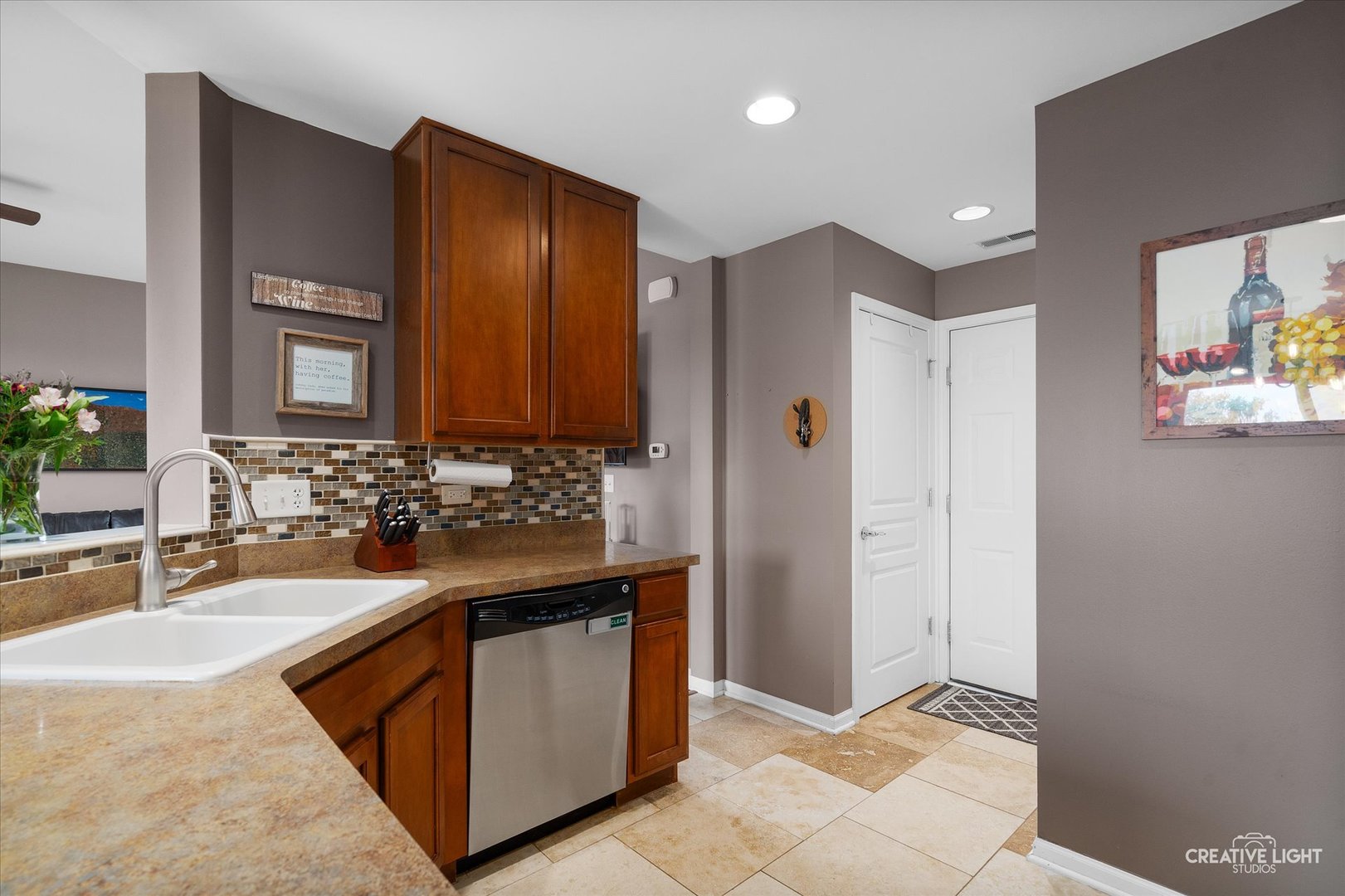 659 Hawley Drive, Oswego, IL 60543