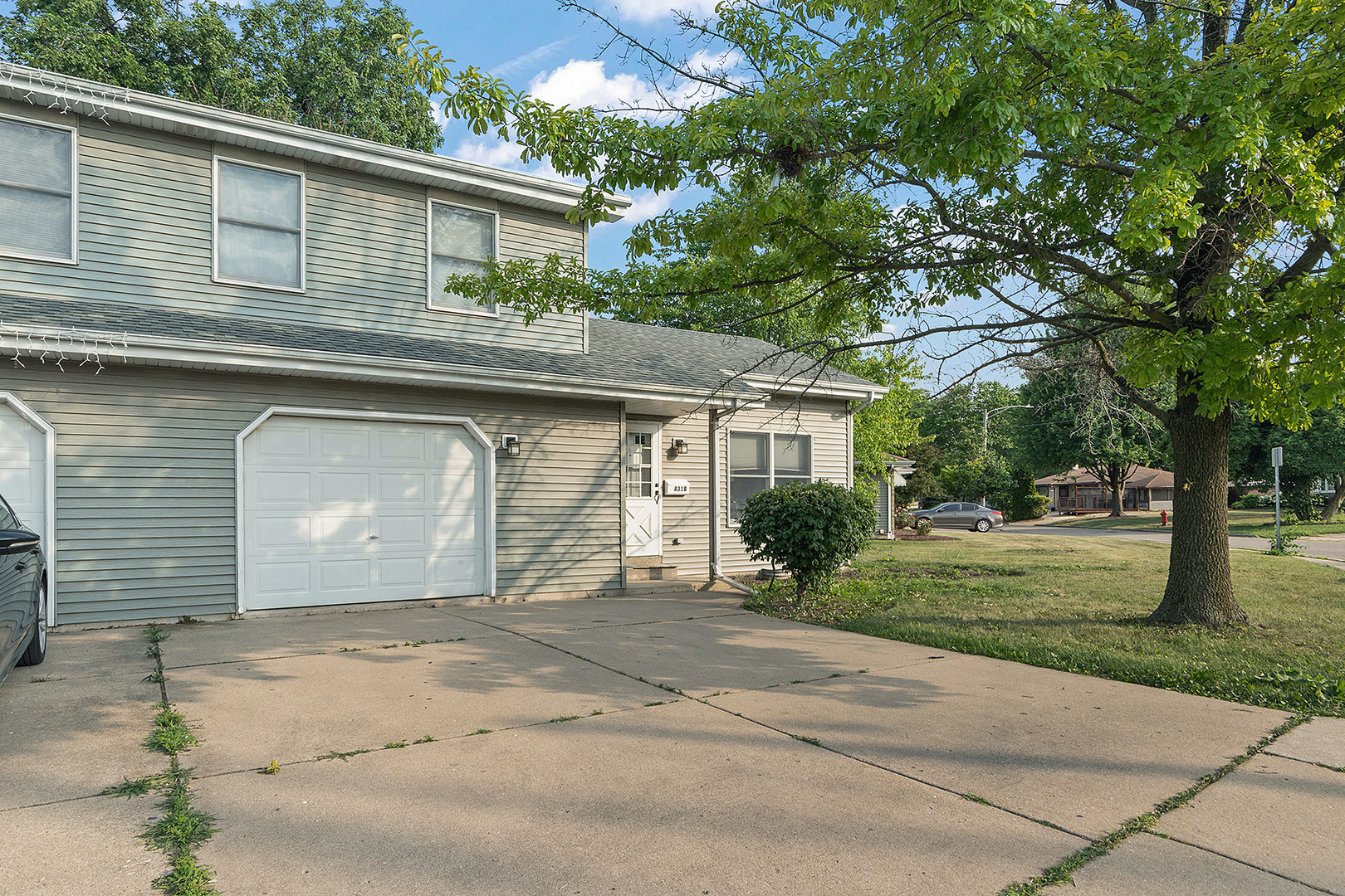 831 Horseshoe Drive #B, Joliet, IL 60435