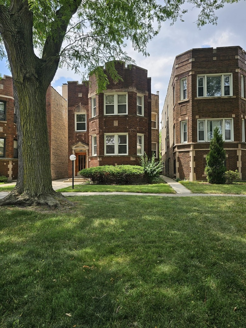 7816 S Indiana Avenue, Chicago, IL 60619
