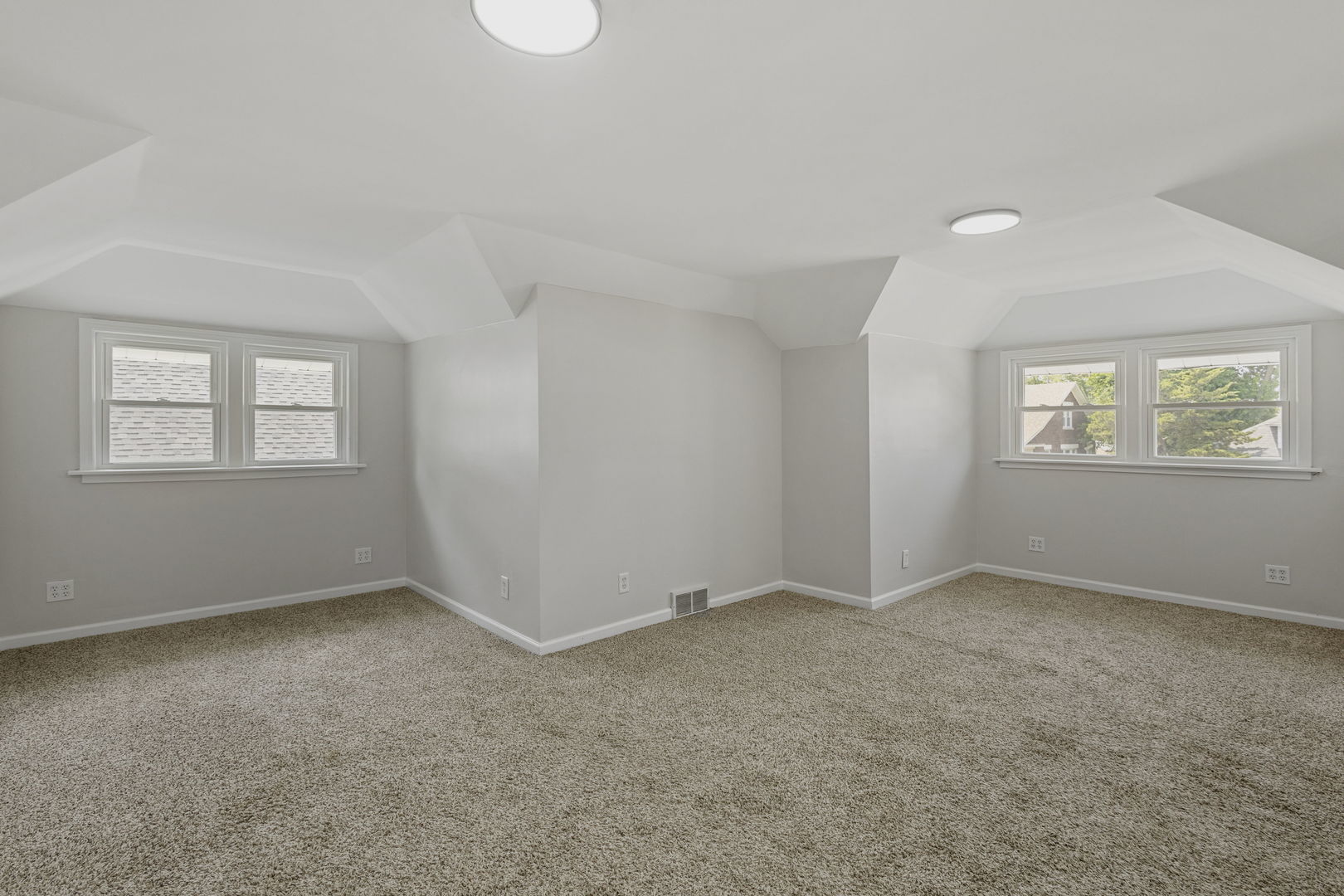 104 Seeser Street, Joliet, IL 60436