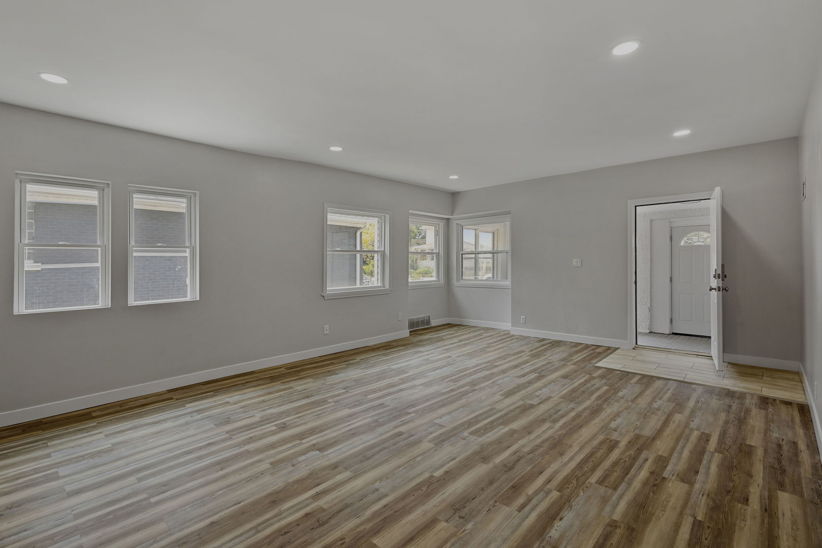 104 Seeser Street, Joliet, IL 60436