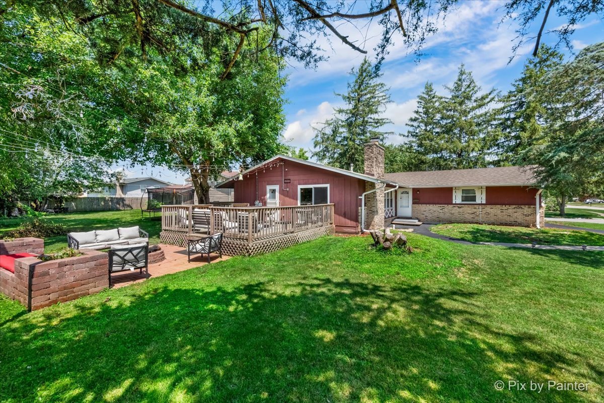 18900 Oakwood Court, Country Club Hills, IL 60478