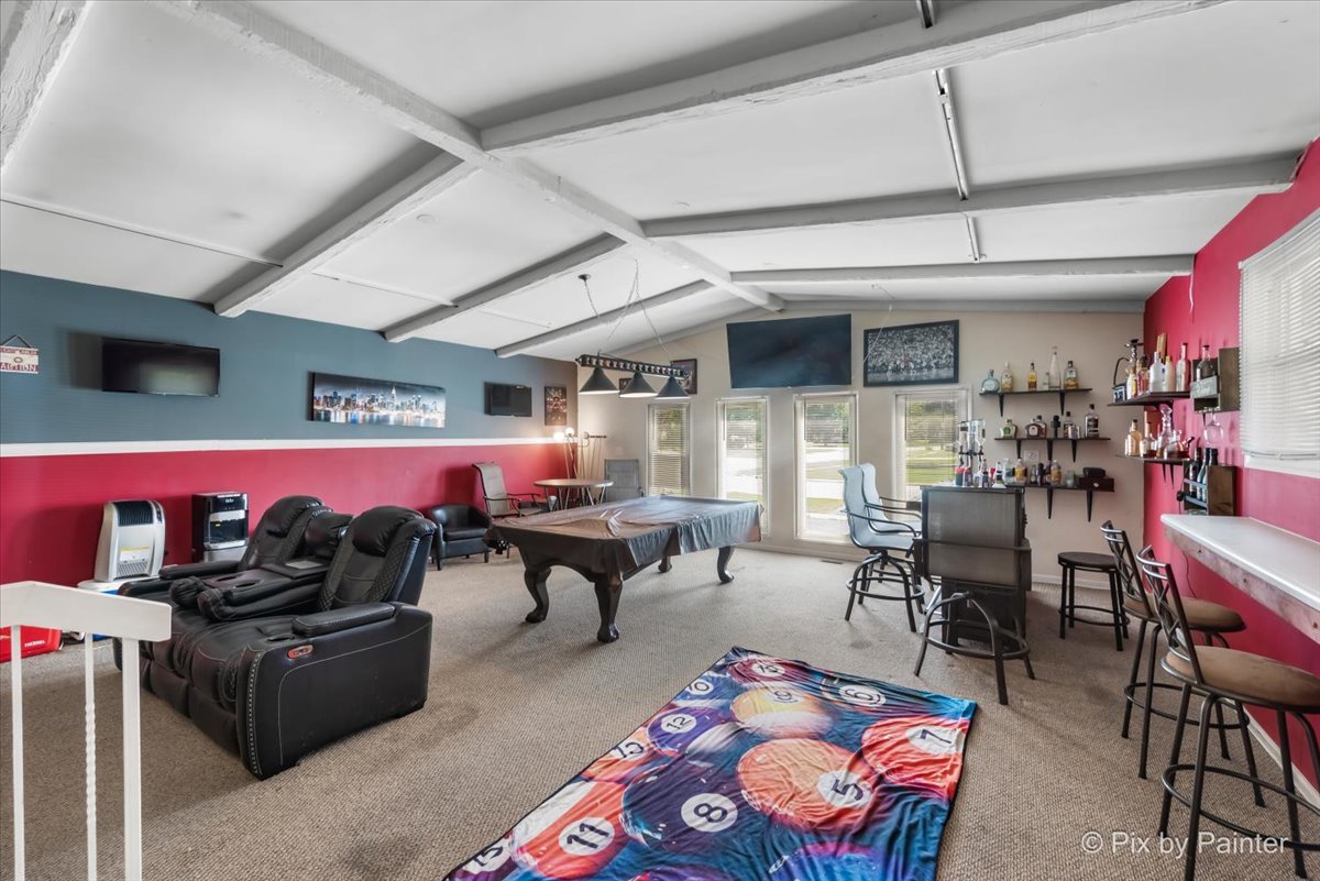 18900 Oakwood Court, Country Club Hills, IL 60478