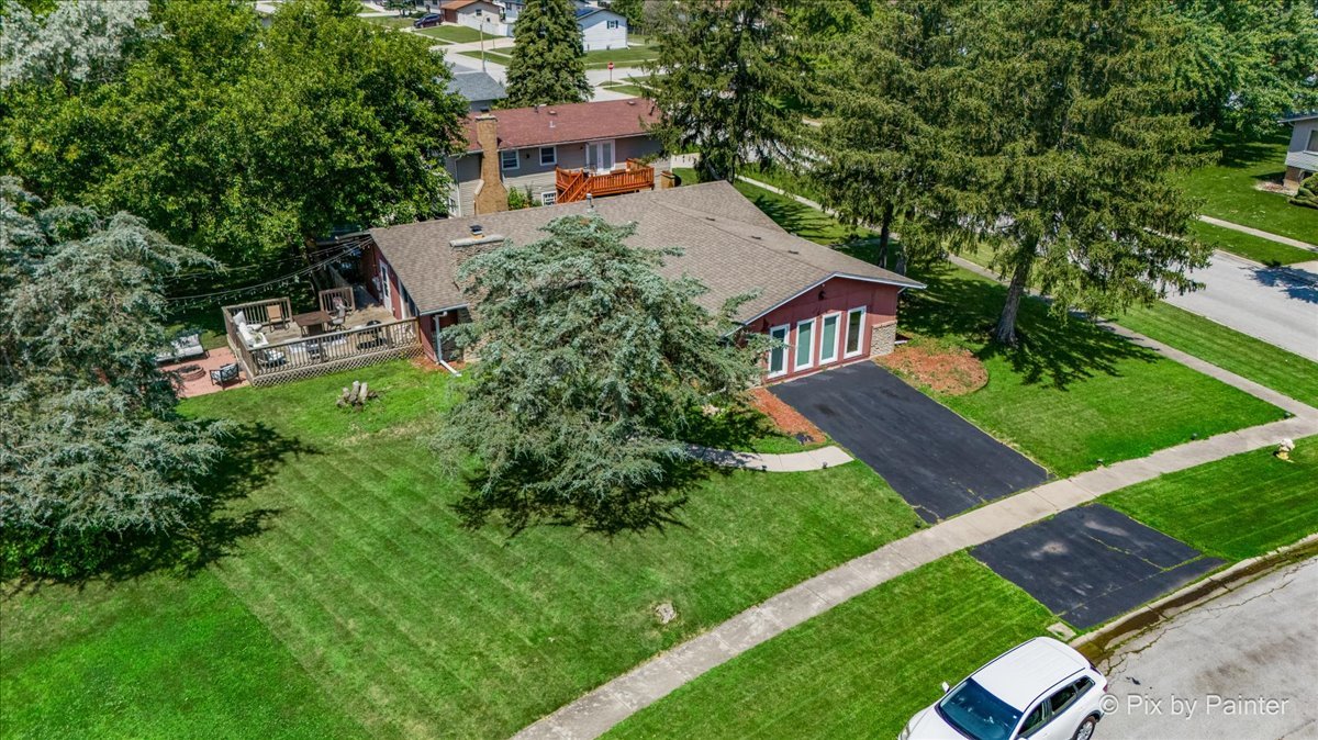 18900 Oakwood Court, Country Club Hills, IL 60478