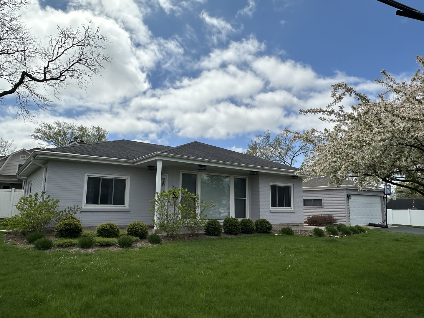 941 41st Street, Downers Grove, IL 60515