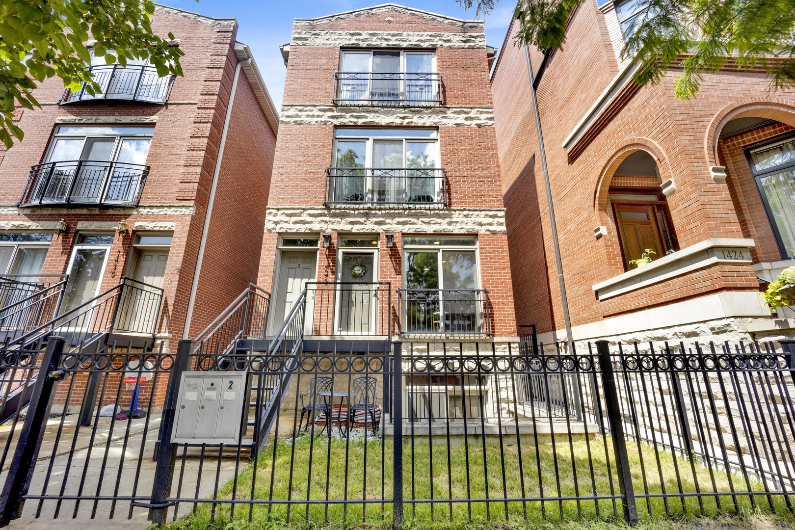1426 W Lexington Street #1, Chicago, IL 60607