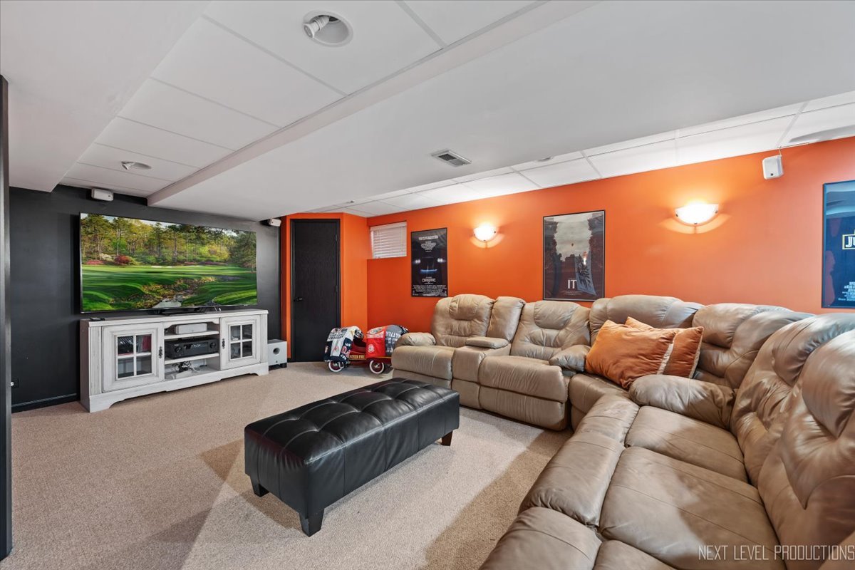 13255 Grill Drive, Plainfield, IL 60585