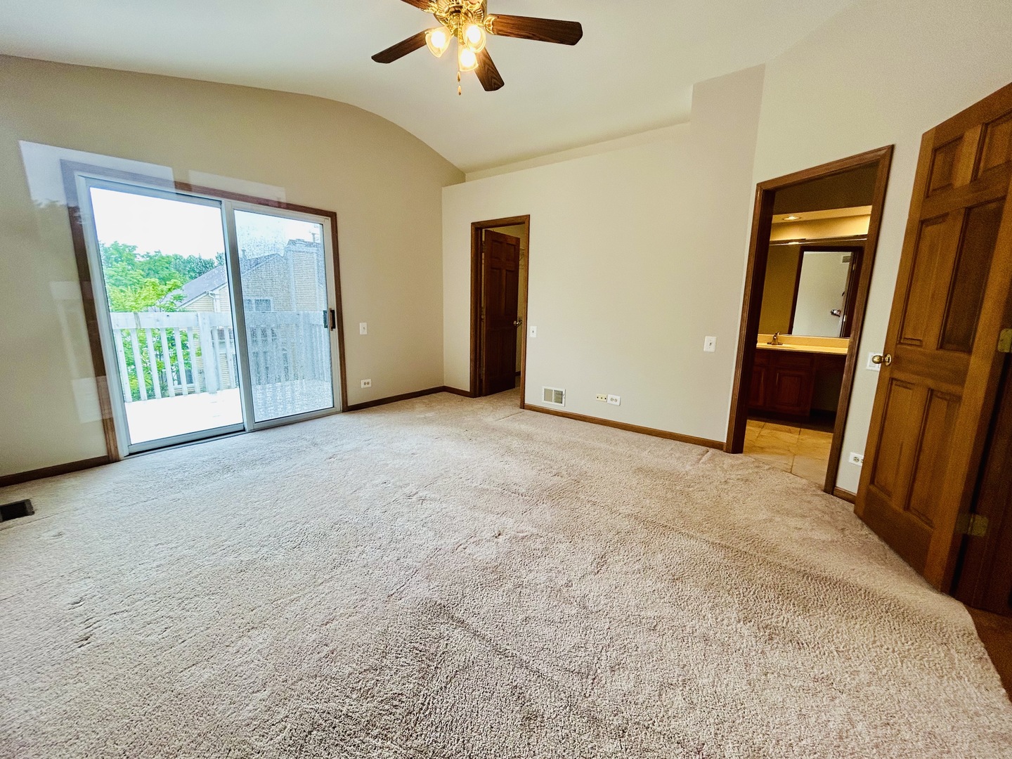 4797 Amber Circle, Hoffman Estates, IL 60192