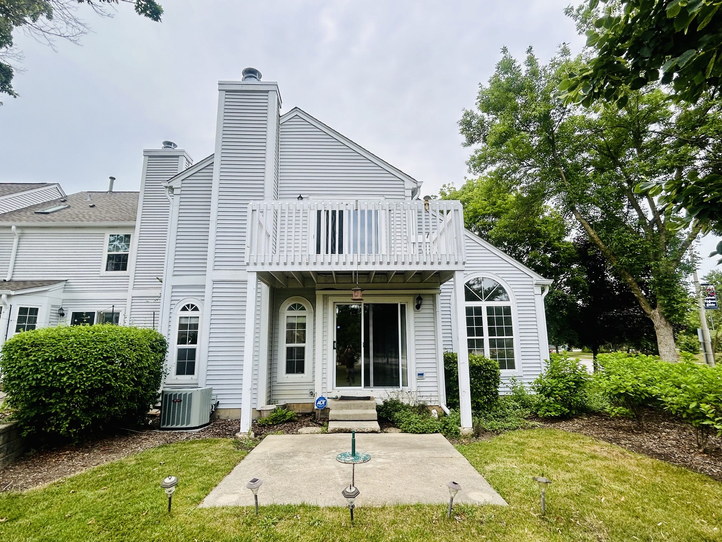 4797 Amber Circle, Hoffman Estates, IL 60192
