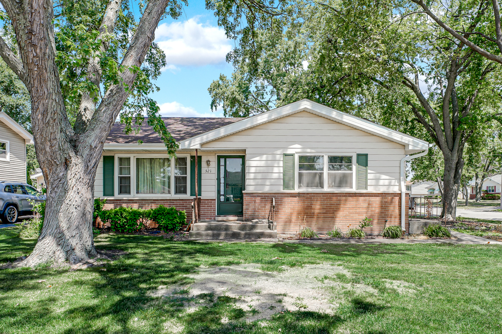 521 Michael Avenue, Crete, IL 60417