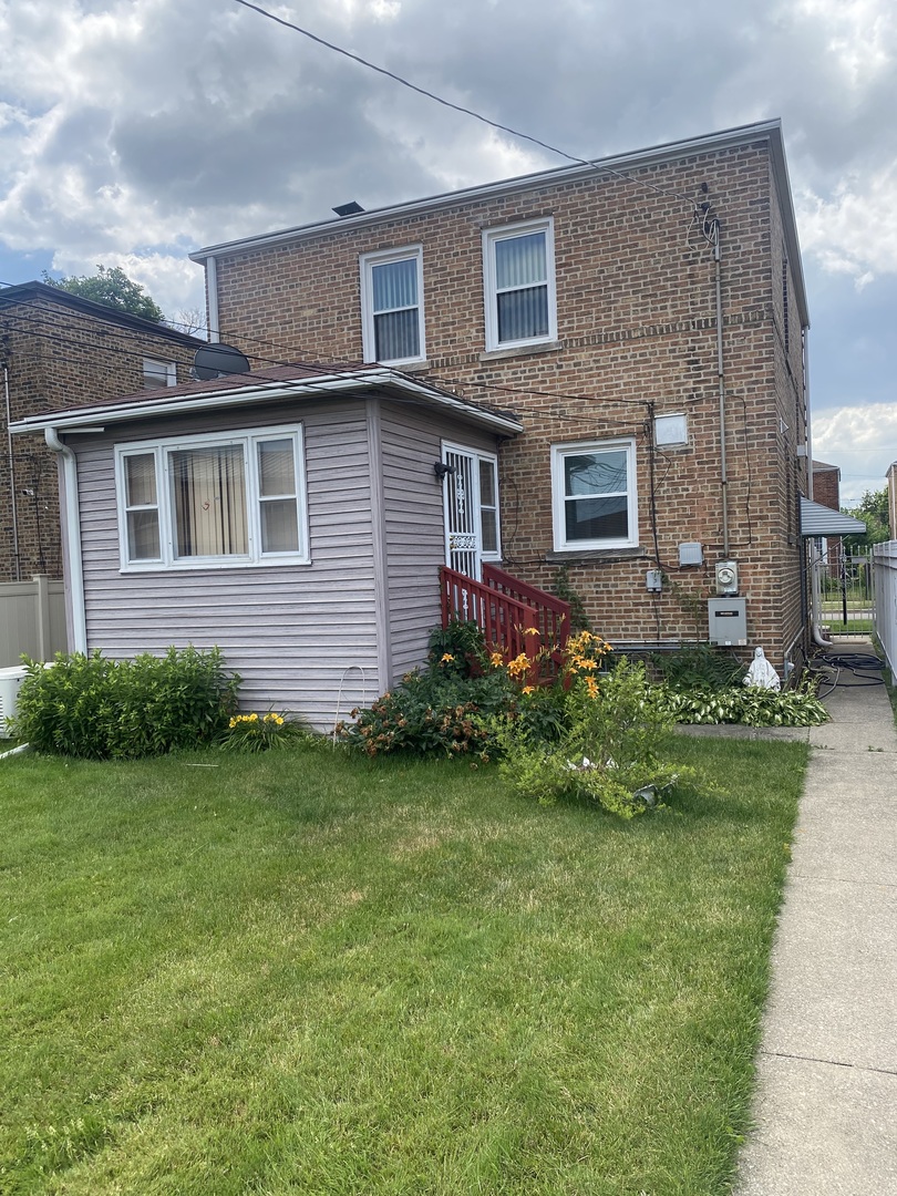 9129 S Carpenter Street, Chicago, IL 60620