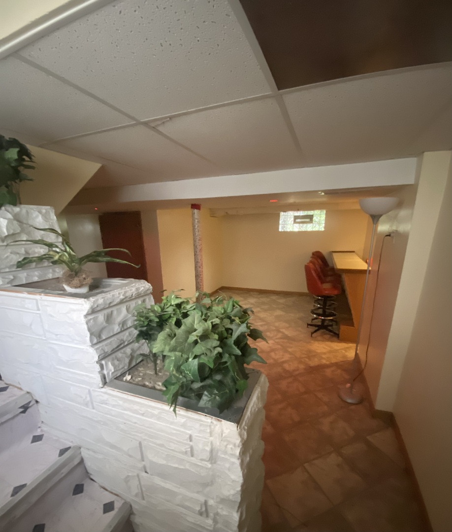 9129 S Carpenter Street, Chicago, IL 60620