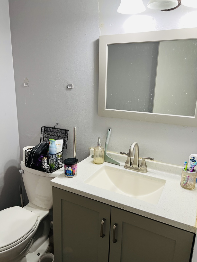 743 E Fullerton Avenue #103, Glendale Heights, IL 60139