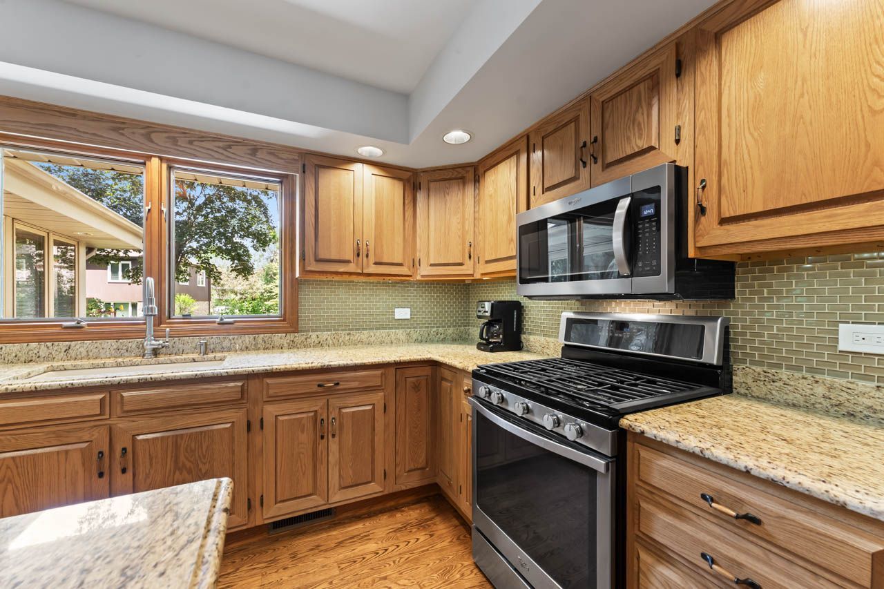502 Nawata Place, Prospect Heights, IL 60070