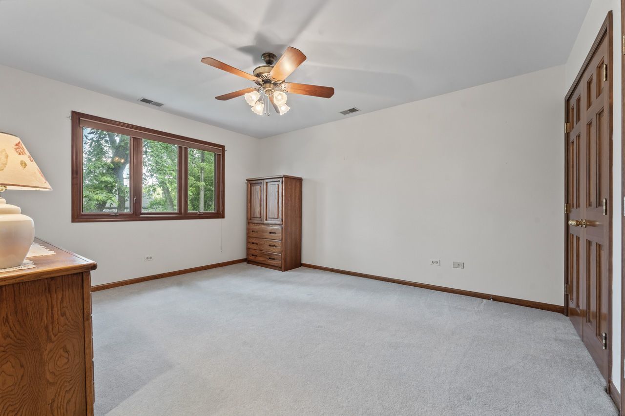 502 Nawata Place, Prospect Heights, IL 60070
