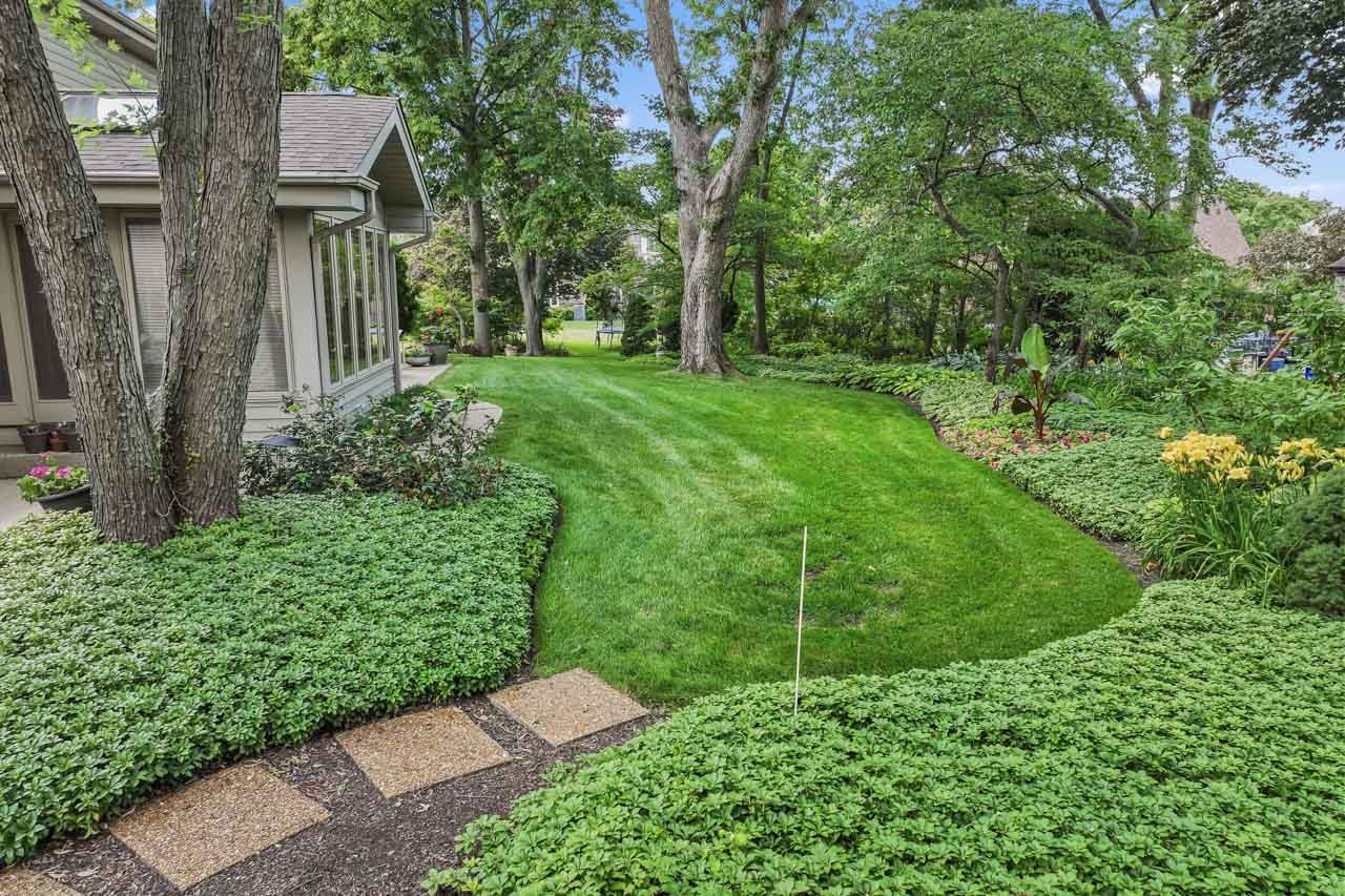502 Nawata Place, Prospect Heights, IL 60070