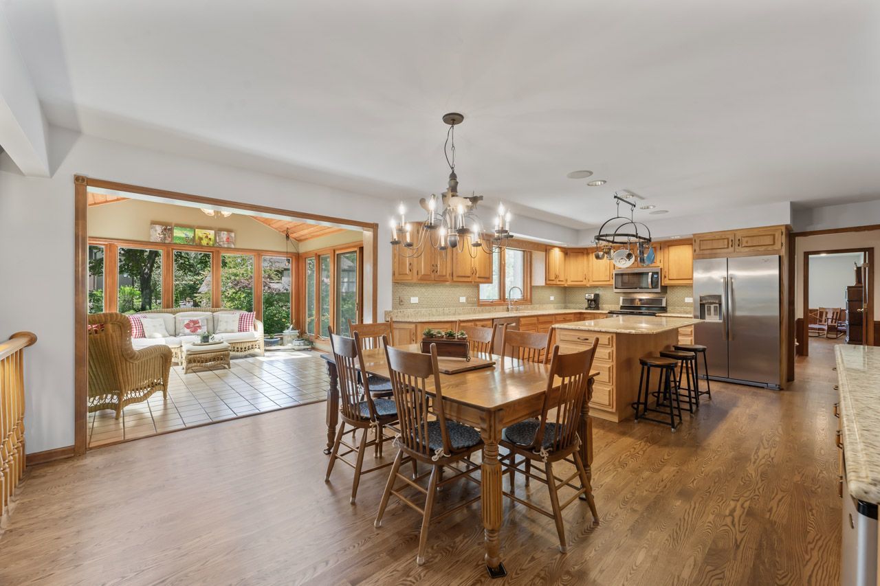 502 Nawata Place, Prospect Heights, IL 60070