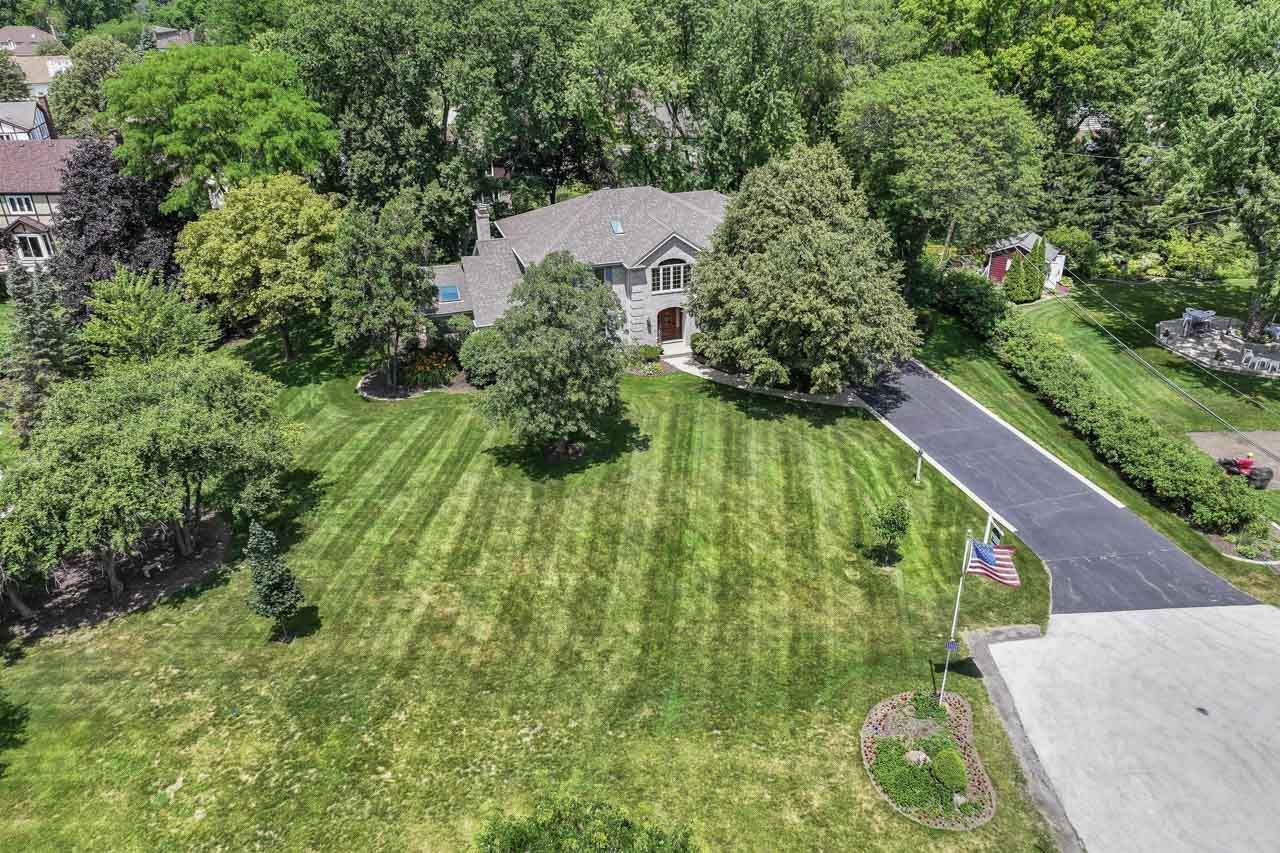 502 Nawata Place, Prospect Heights, IL 60070