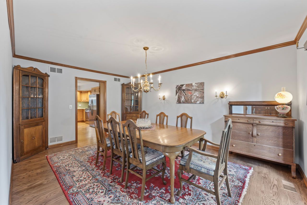 502 Nawata Place, Prospect Heights, IL 60070