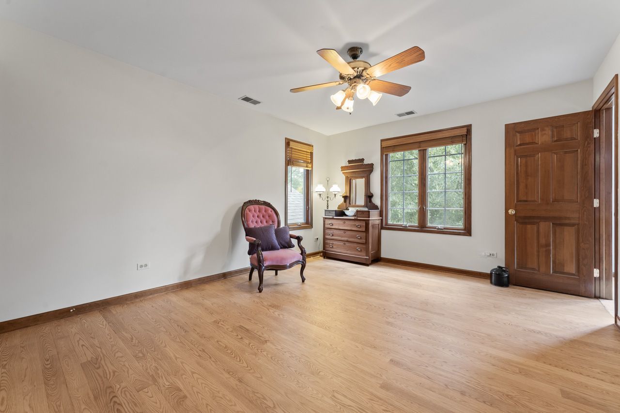 502 Nawata Place, Prospect Heights, IL 60070