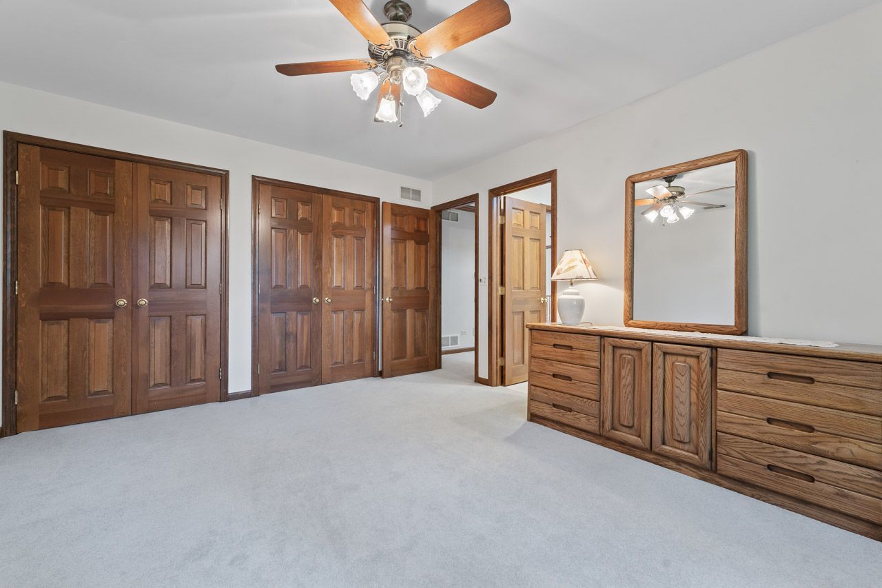 502 Nawata Place, Prospect Heights, IL 60070