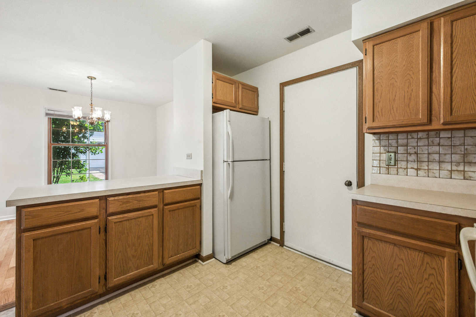 2S772 Timber Drive, Warrenville, IL 60555