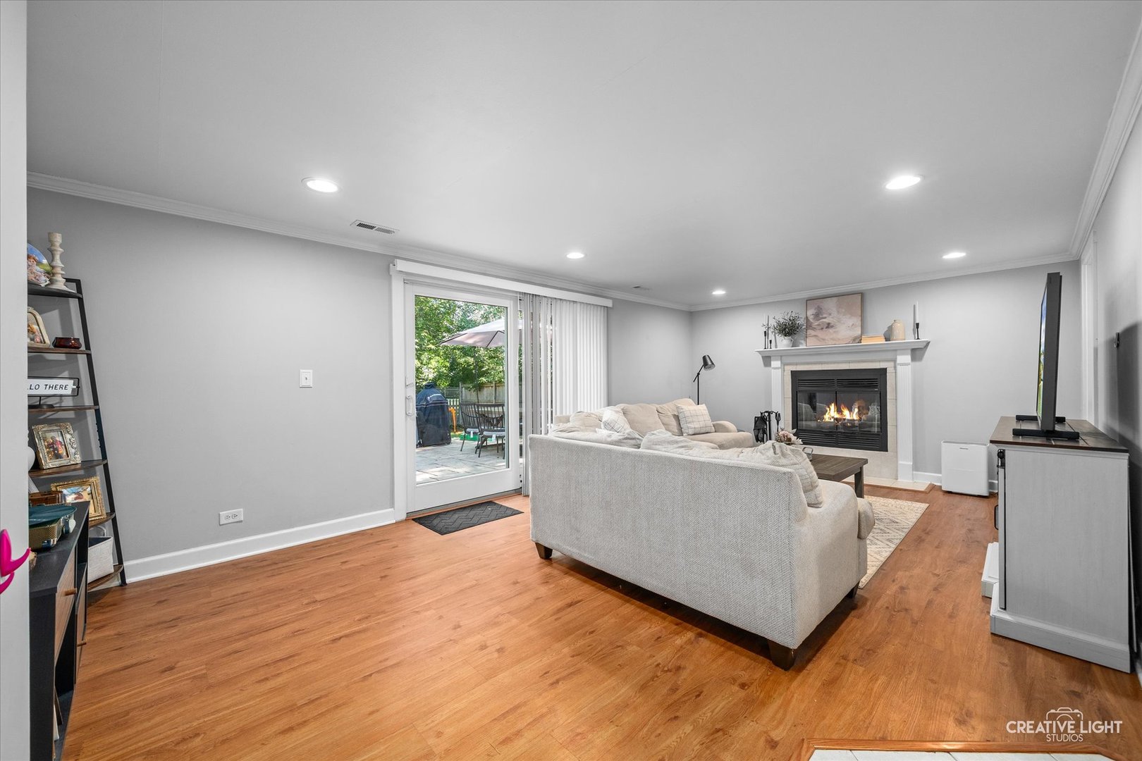 447 Newport Drive, Naperville, IL 60565