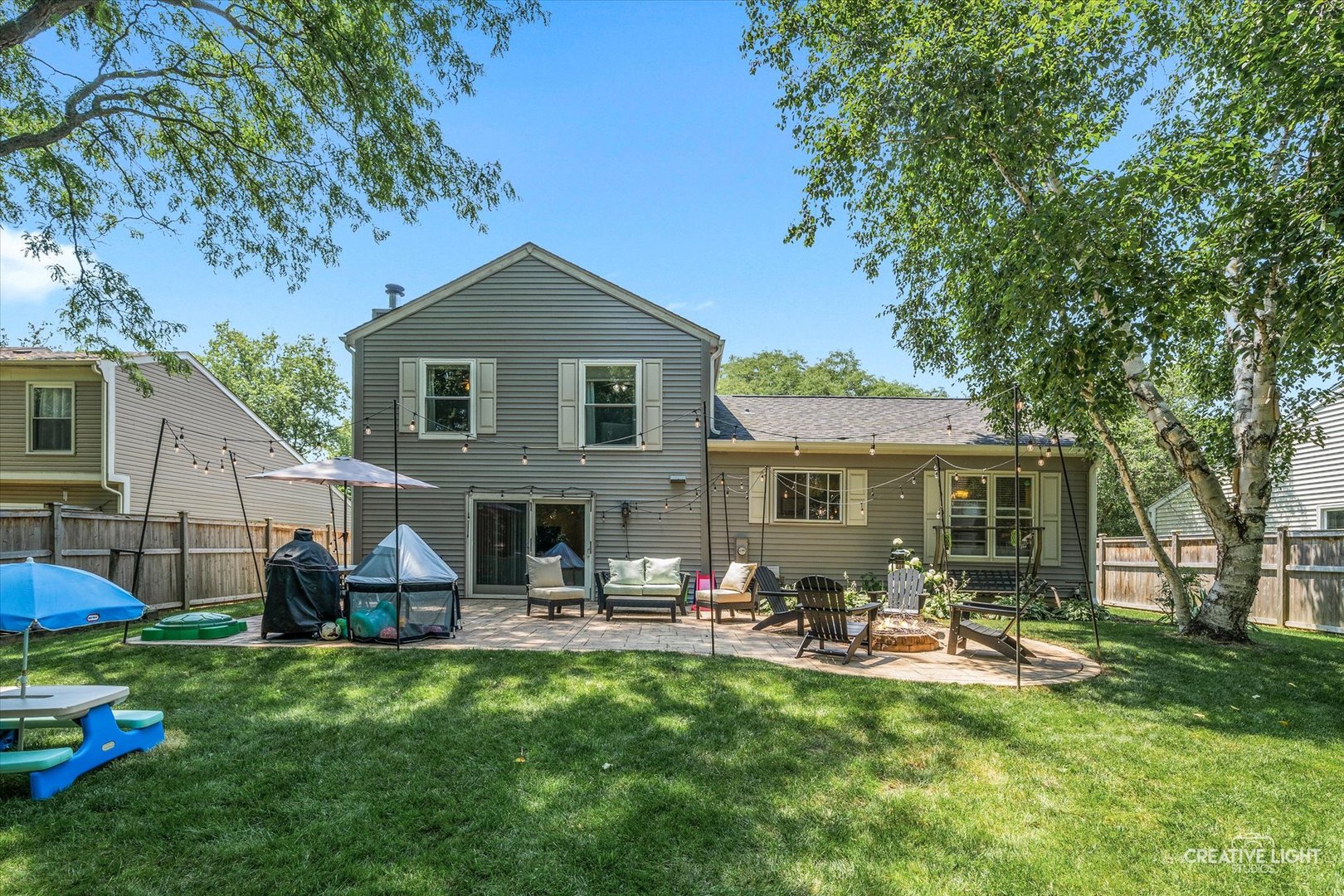 447 Newport Drive, Naperville, IL 60565