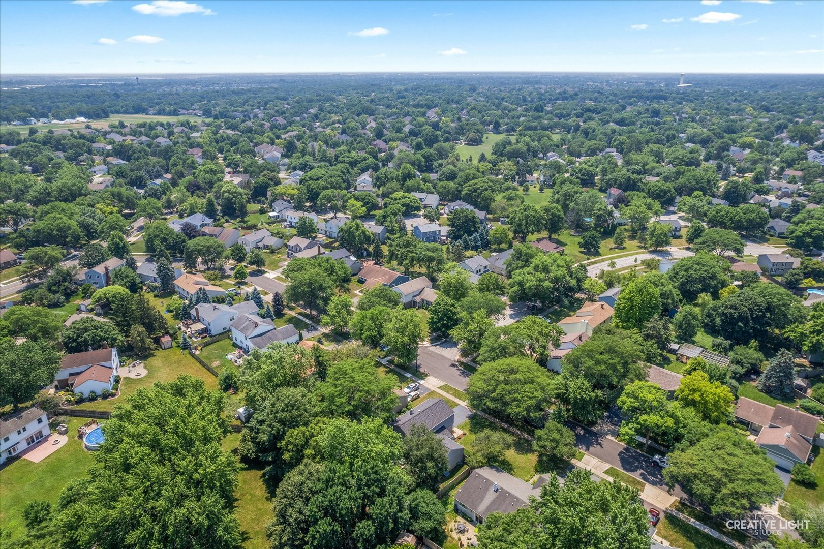447 Newport Drive, Naperville, IL 60565
