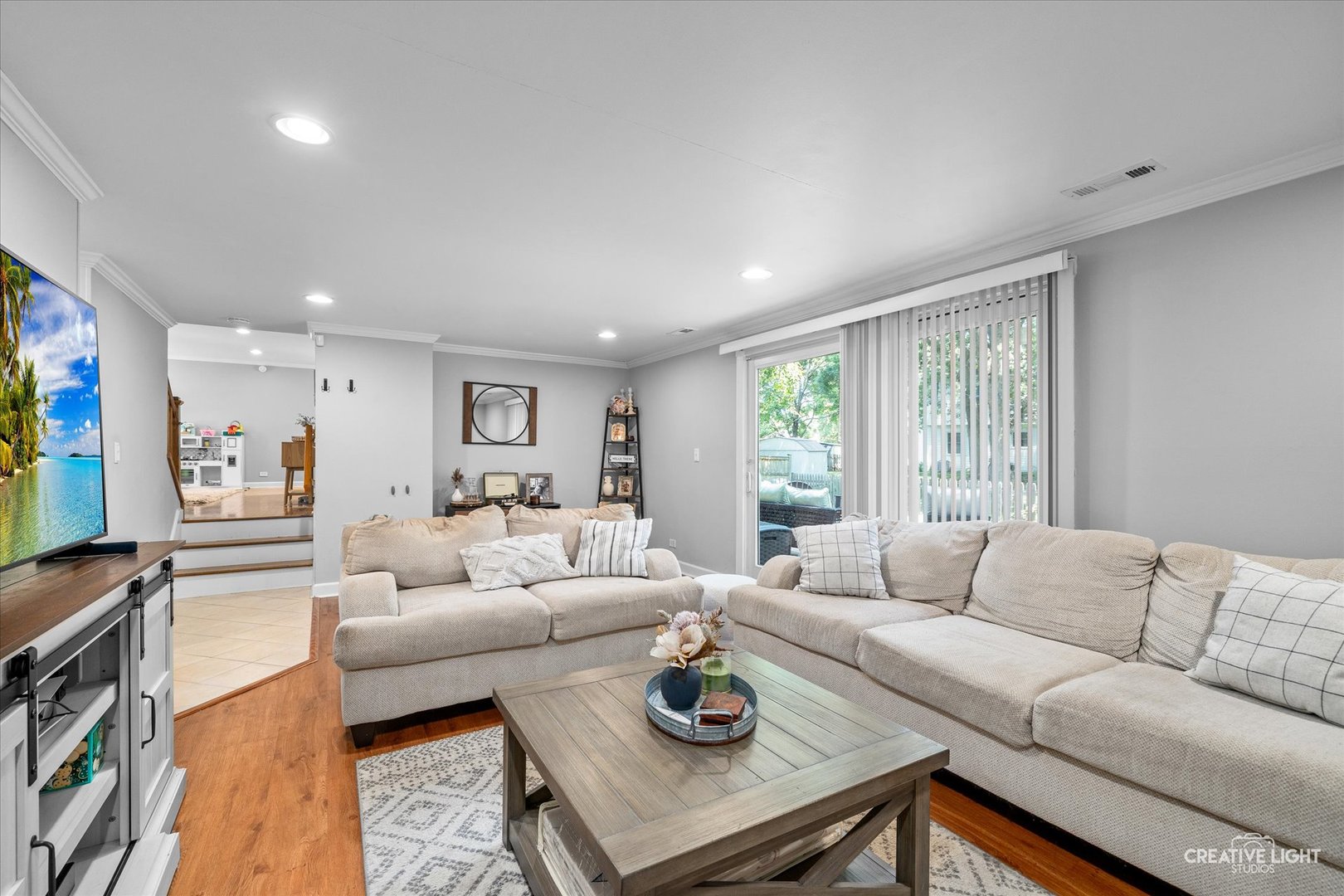 447 Newport Drive, Naperville, IL 60565