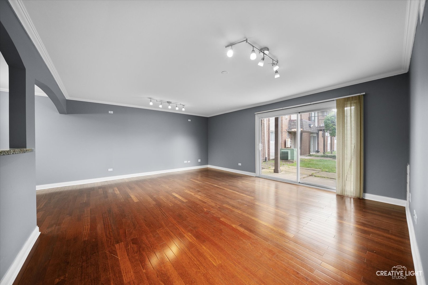 2300 OLD TAVERN Road #101, Lisle, IL 60532