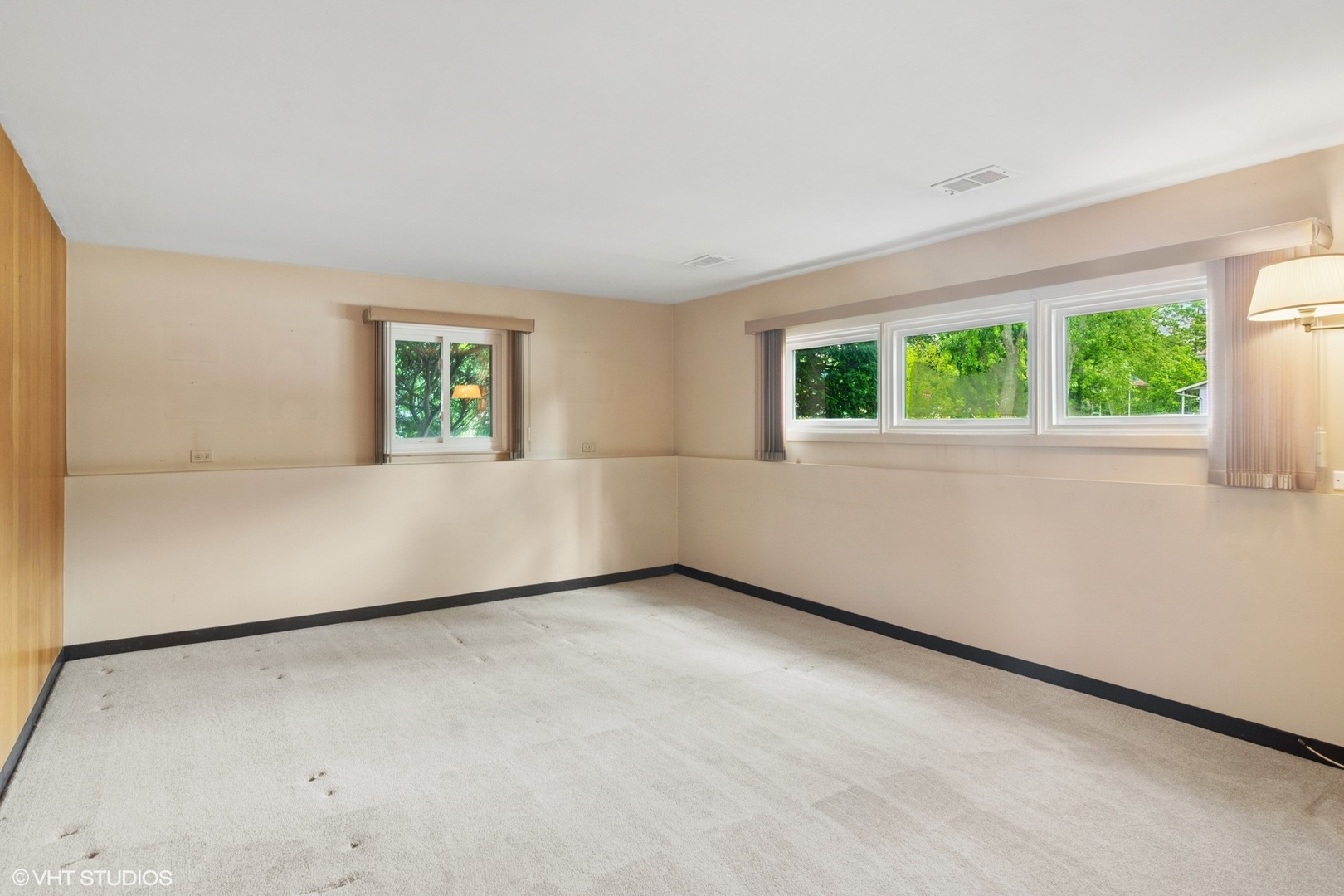 809 E Baldwin Road, Palatine, IL 60074