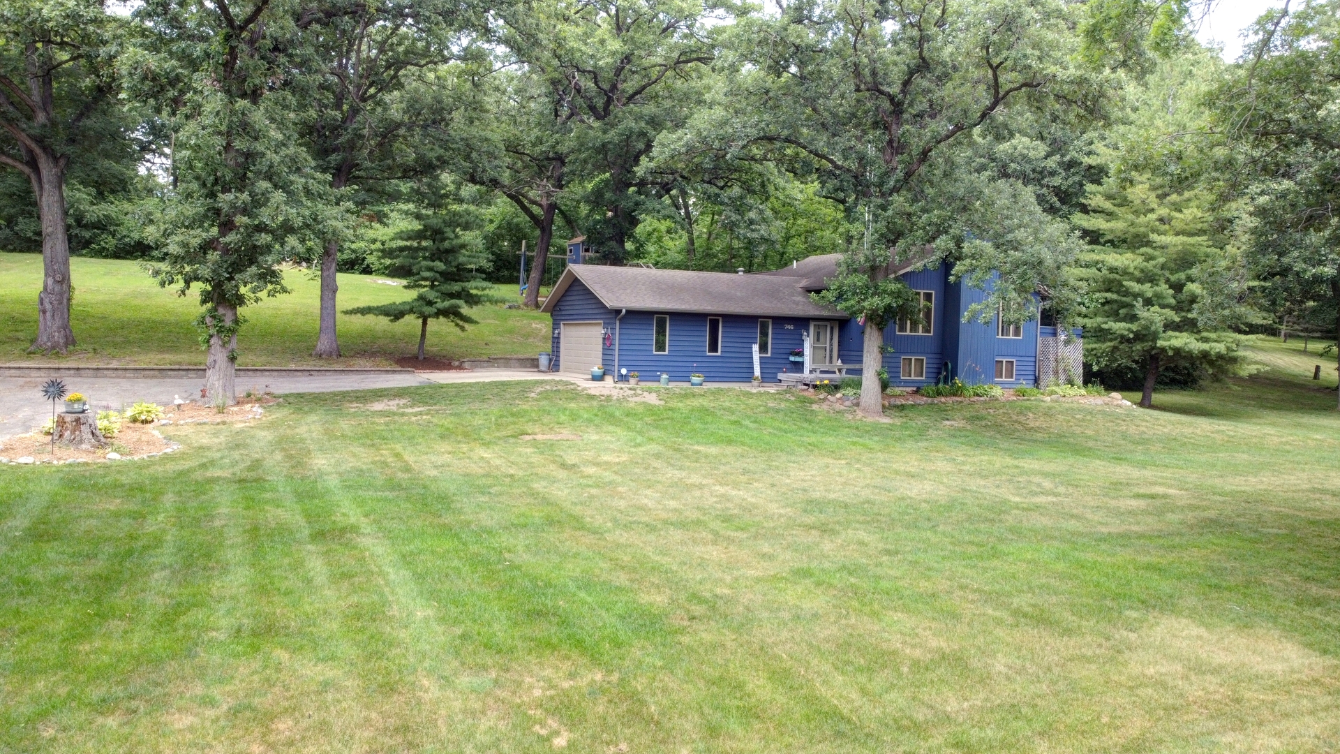 746 Old Stage Road, Morris, IL 60450