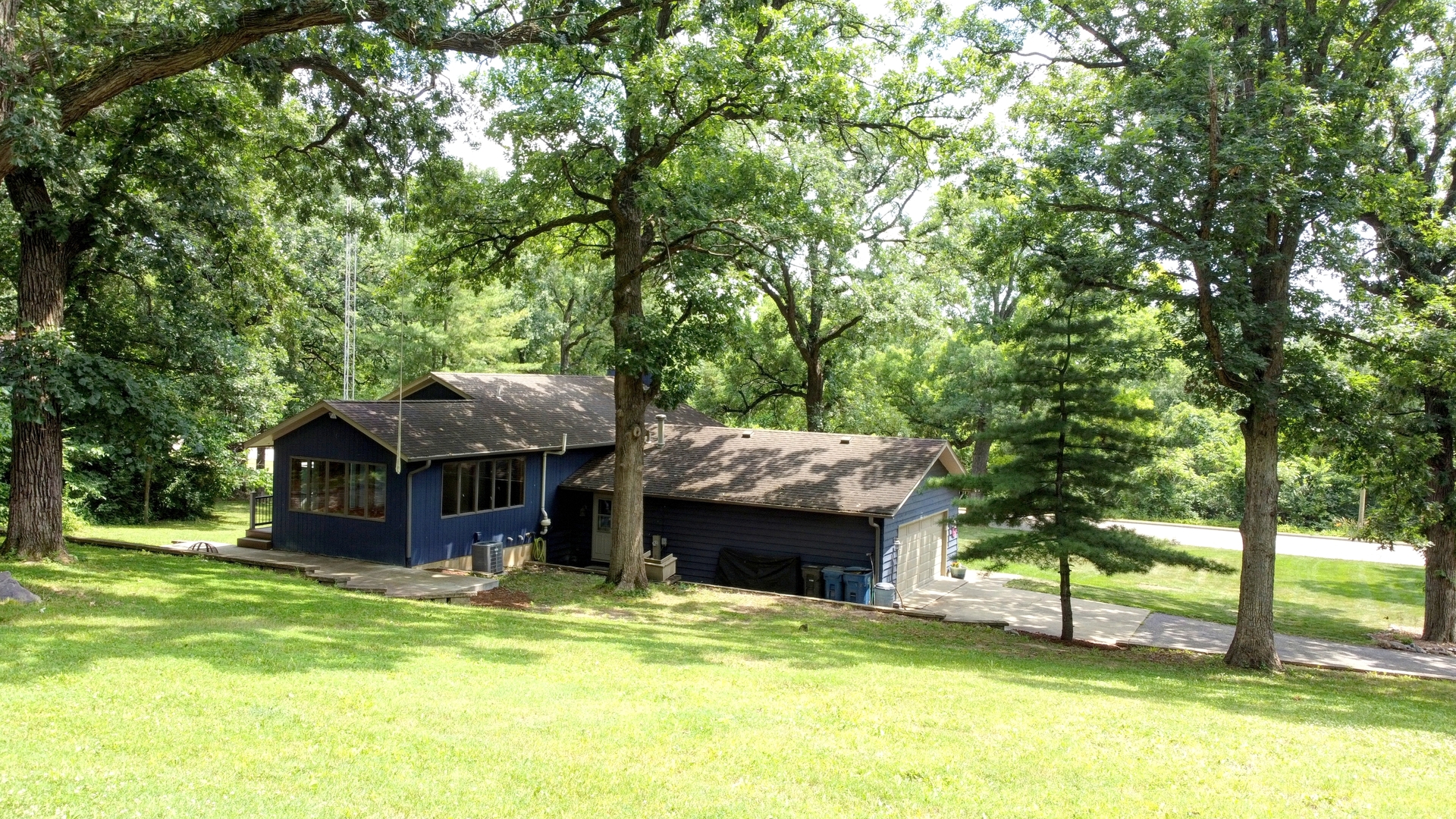 746 Old Stage Road, Morris, IL 60450