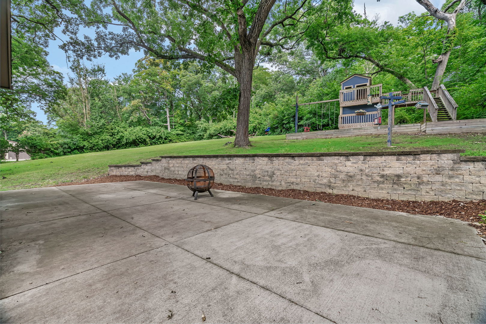 746 Old Stage Road, Morris, IL 60450