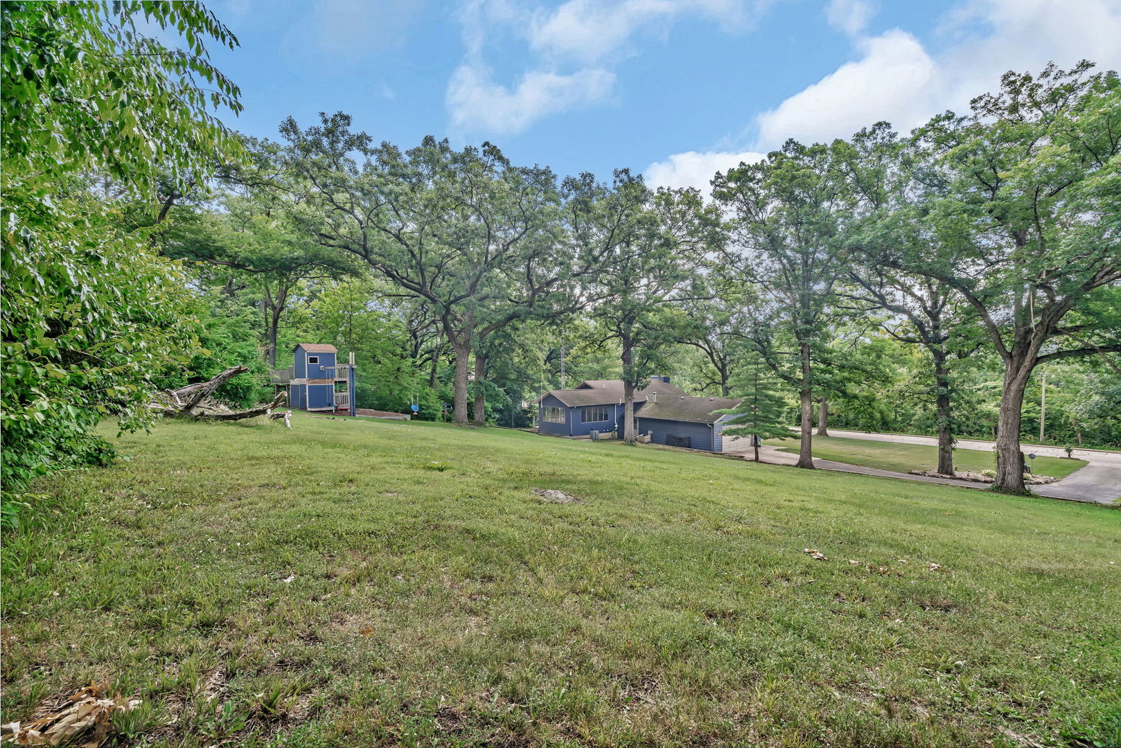 746 Old Stage Road, Morris, IL 60450